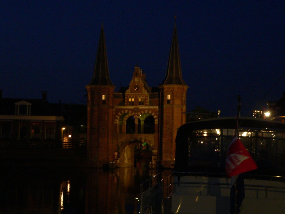 DeBourbon_2014-05-19 22-33-32.jpg