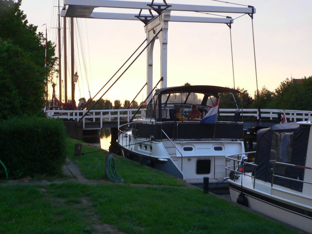 DeBourbon_2014-05-22 21-28-15.jpg
