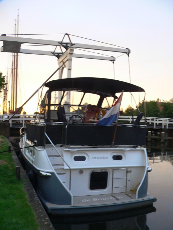 DeBourbon_2014-05-22 21-28-51.jpg