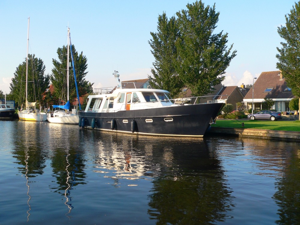 MY Neptunus_2015-09-11 18-20-55.jpg